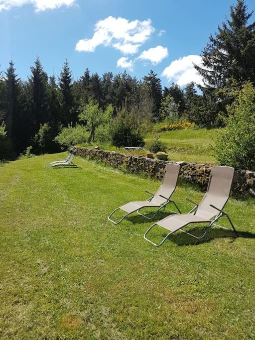 Chambre A La Campagne Saint Andre De Chalencon Exterior photo